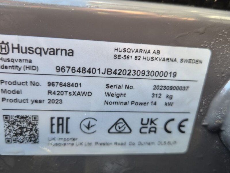 Husqvarna R 420TsX AWD