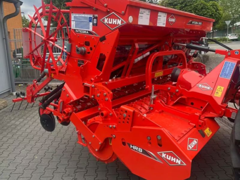 Kuhn Integra 3003