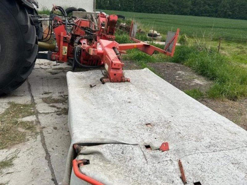 Kuhn GMD 883
