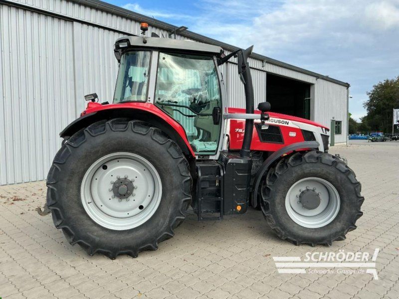 Massey Ferguson 7S.210 DYNA-VT EXCLUSIVE