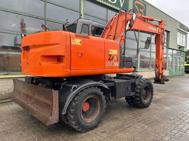 Hitachi ZX 130 W