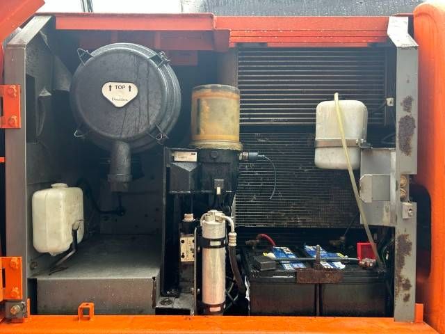 Hitachi ZX 130 W