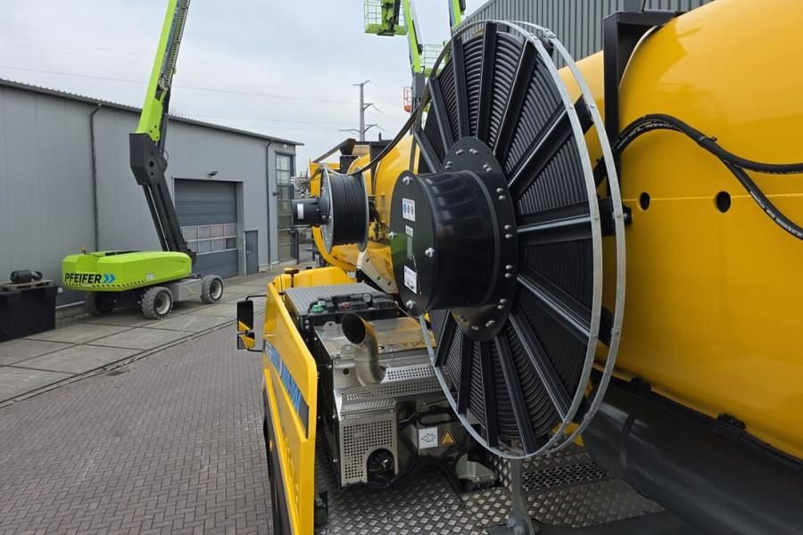 Grove GMK6300L-1 Available For Rent, Dutch Registration,