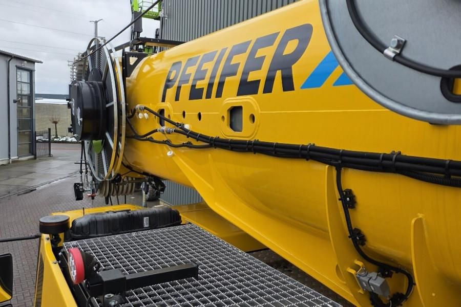 Grove GMK5150XL Available For Rent, Dutch Registration,