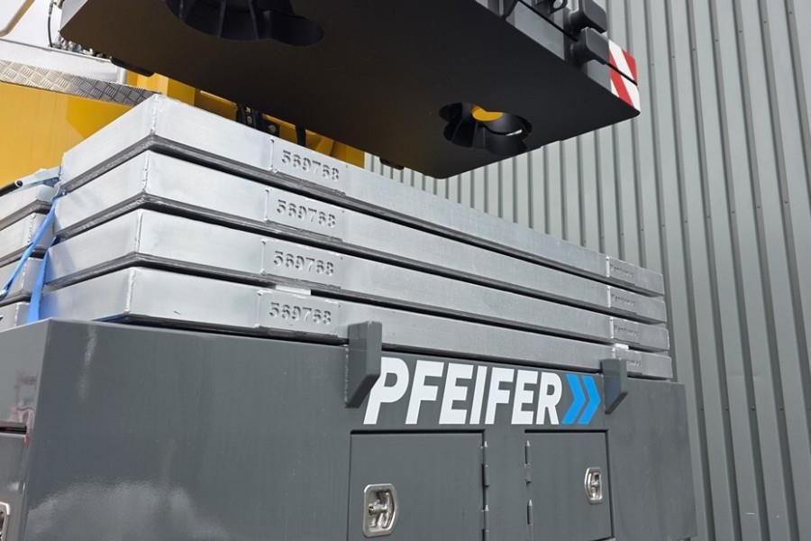 Grove GMK5150XL Available For Rent, Dutch Registration,