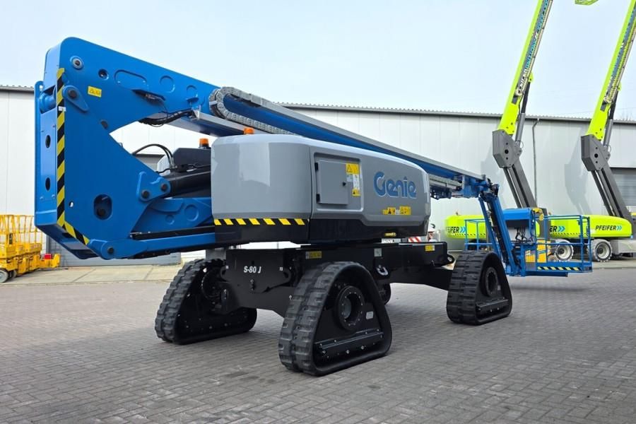 Genie S-80J Trax Valid inspection, Diesel, 4x4 Drive, 26