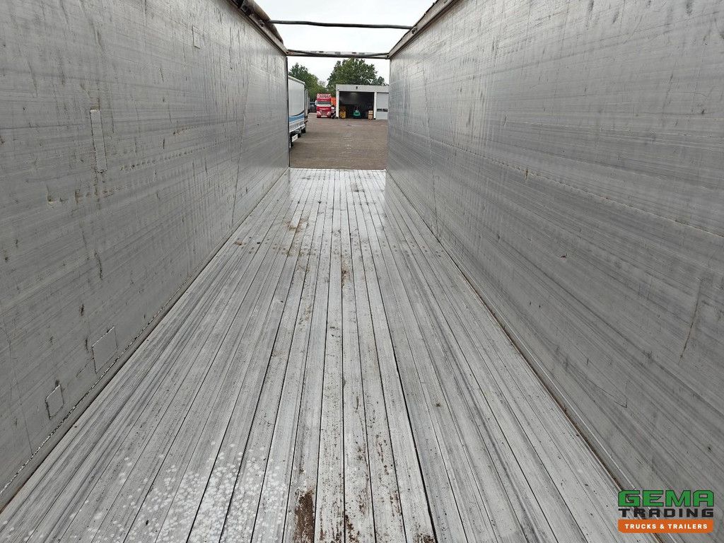 Kraker CF-200 92m³ Walking floor - Galvanized Chassis - 10mm Floor - Trailing Axle - SAF Disc Brakes