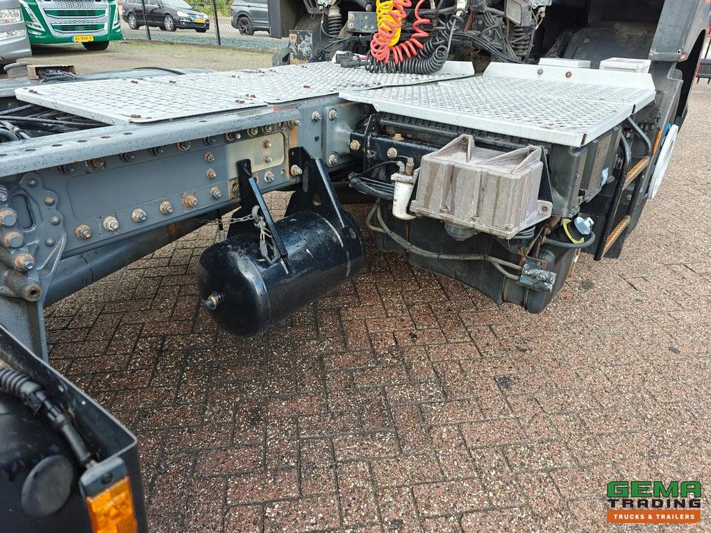 DAF FT CF85.360 4x2 Sleepcab Euro5 Airco - AutoMaat - NL Truck