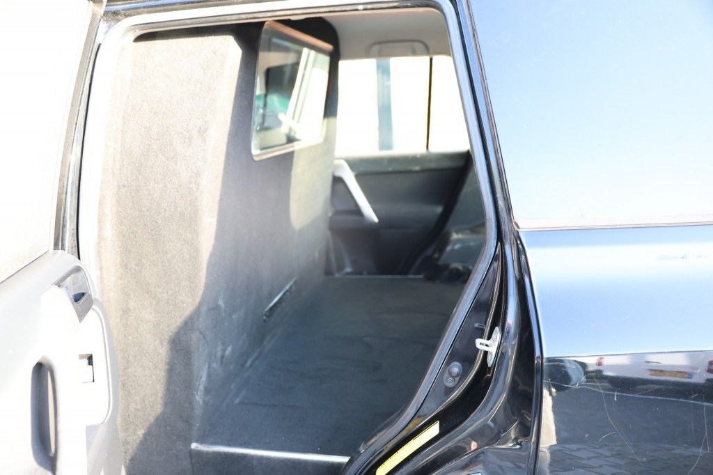 Toyota Landcruiser 150 2.8 D-4D 5DRS ACTIVE A/T VAN