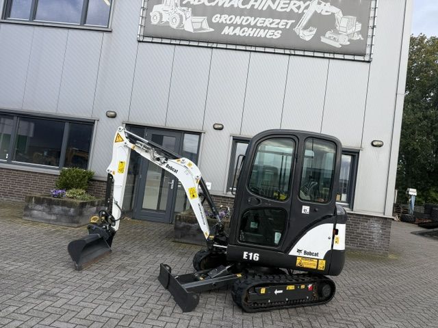 Bobcat E16 2014 3800u 1.8T minigraver minikraan ZGST