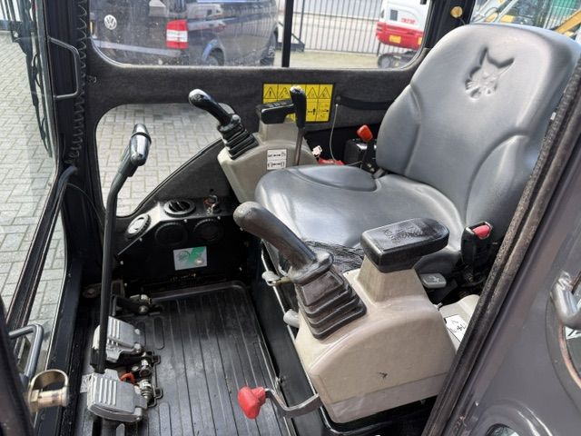 Bobcat E16 2014 3800u 1.8T minigraver minikraan ZGST