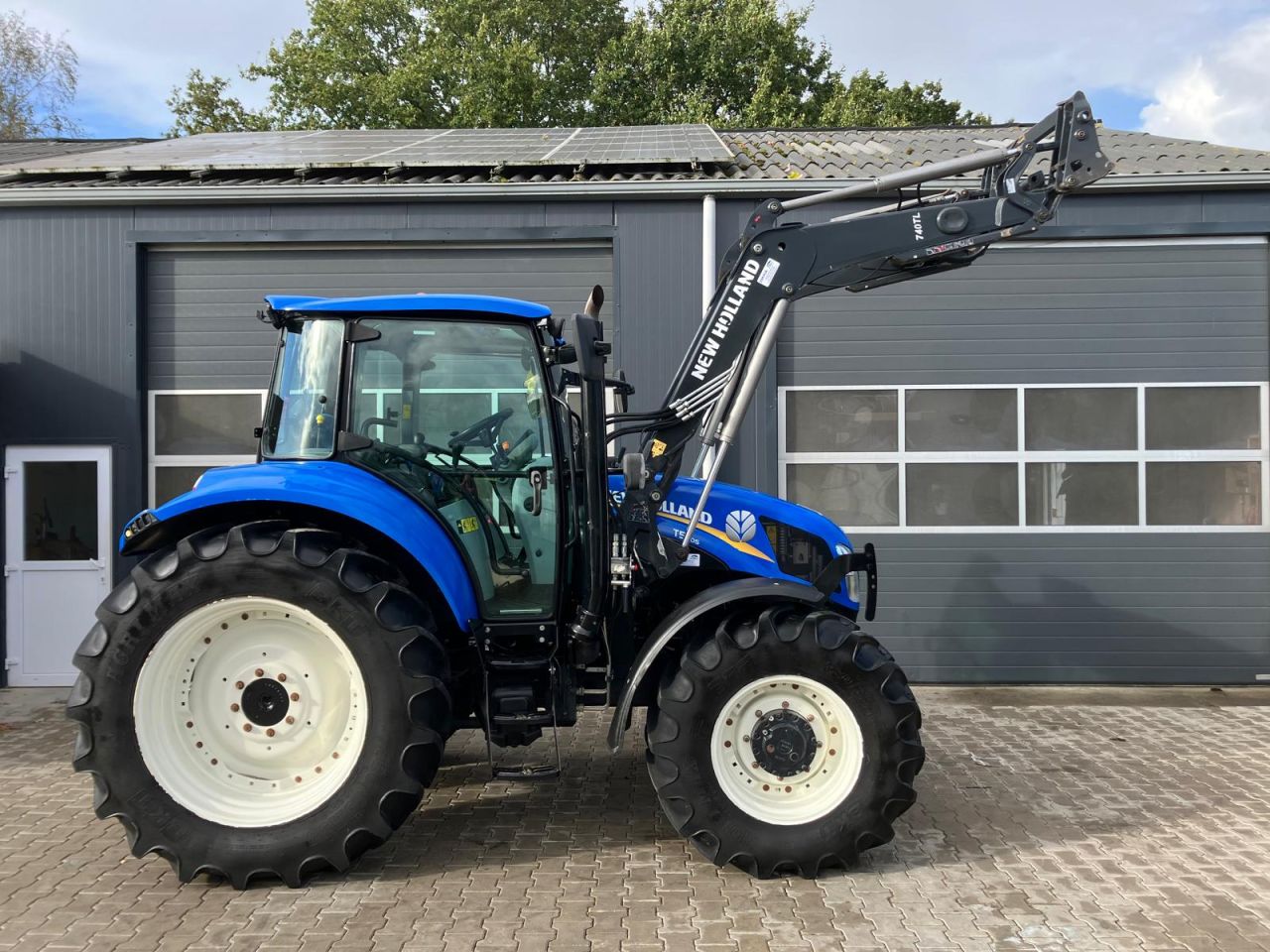 New holland T5.105DC