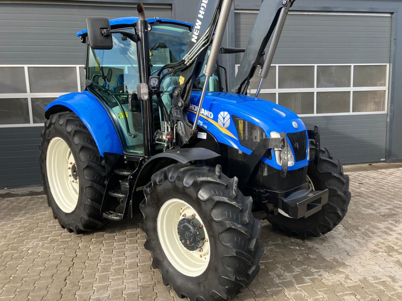 New holland T5.105DC