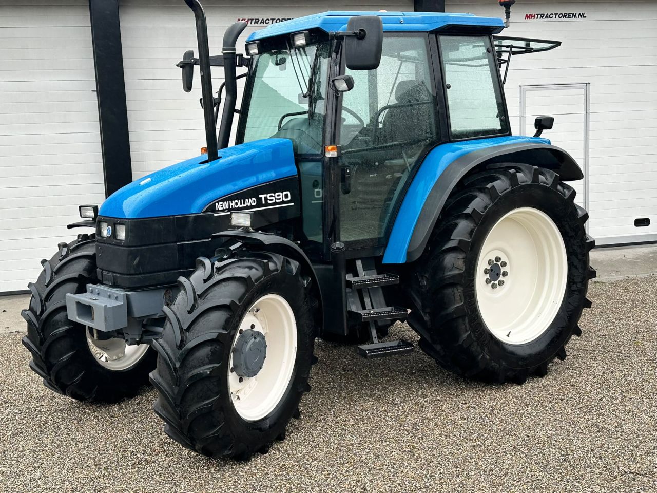 New Holland TS 90