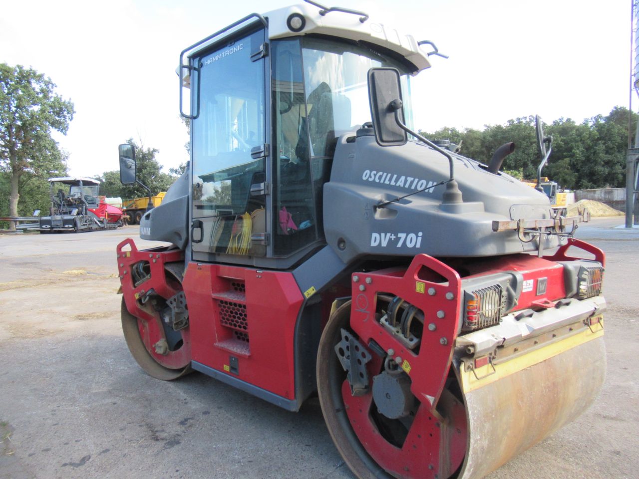 HAMM DV70 TRILL WALS MET KANTENSCHNEIDER