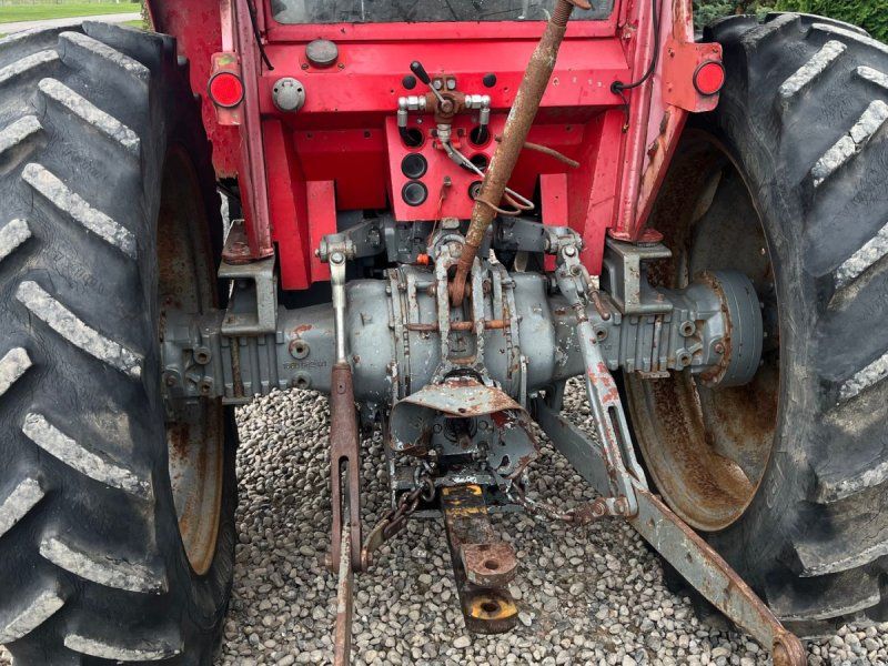Massey Ferguson 575 Med frontlæsser