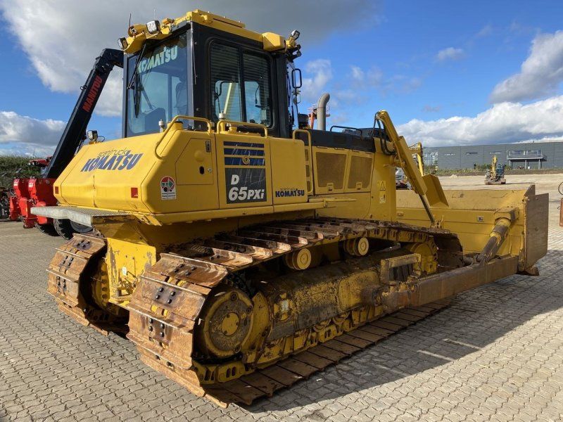 Komatsu D65PXI-18EO