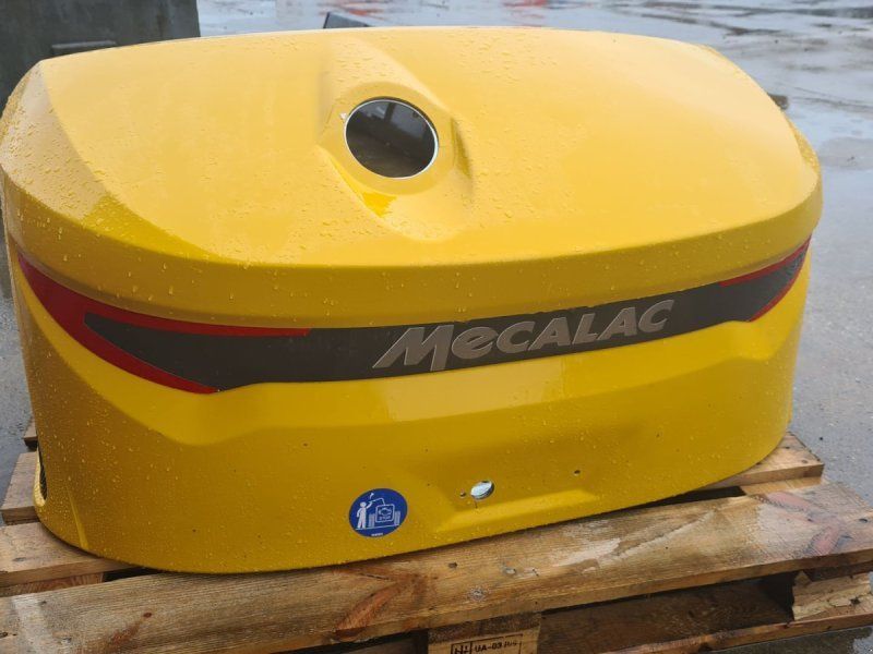 Mecalac MCL8 Motorhjelm