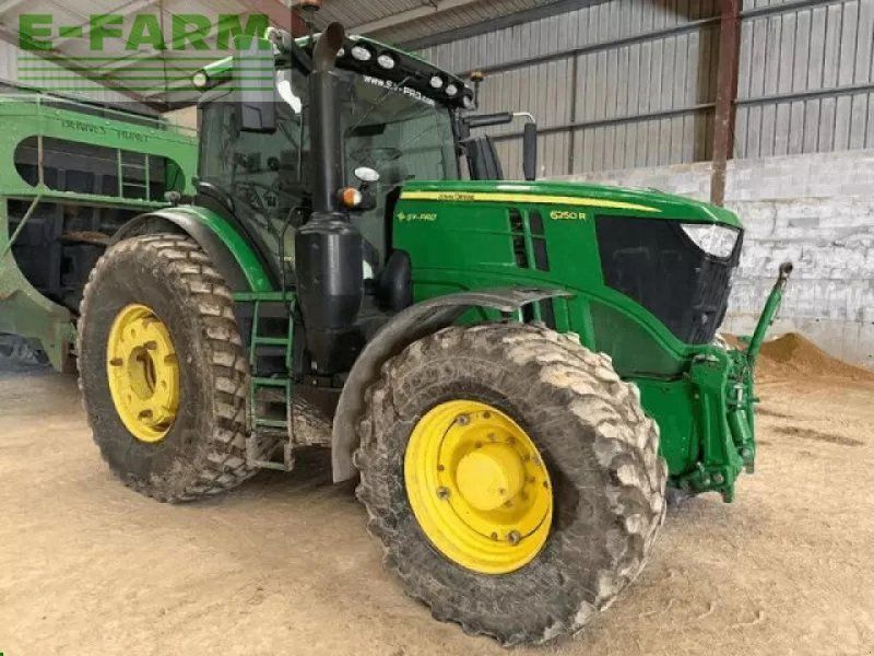 John Deere tracteur derre 6250 r