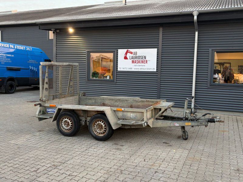 Variant VA2715M2 2700 kg maskin / erhvervs Årgang