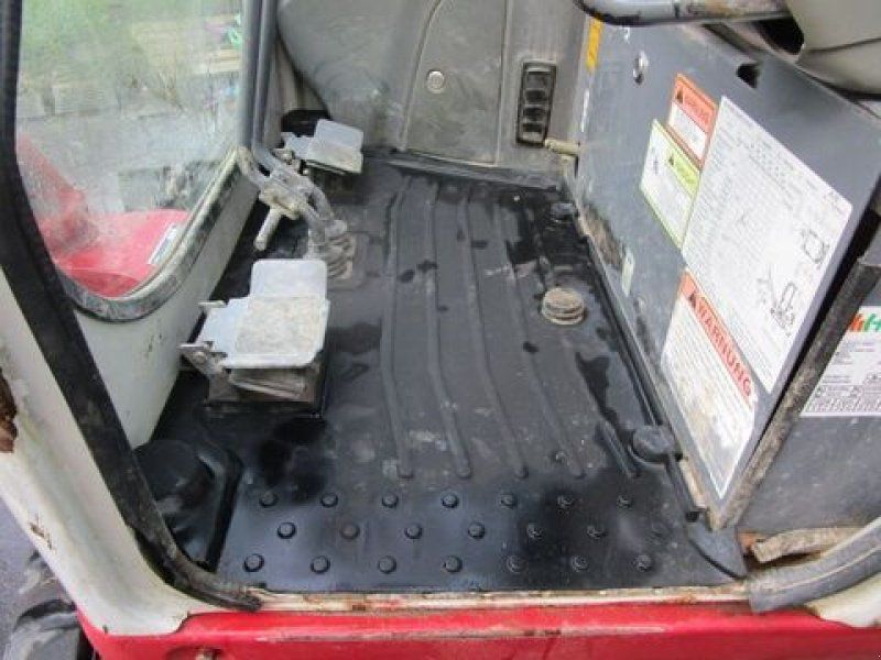 Takeuchi TB 216 hydraulischer Schnellwechsler + 3 Löffe
