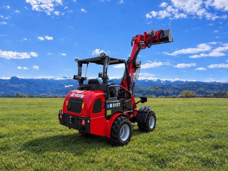 Grizzly 810 Tele E-Hoflader mit Allrad offene Kabine kla