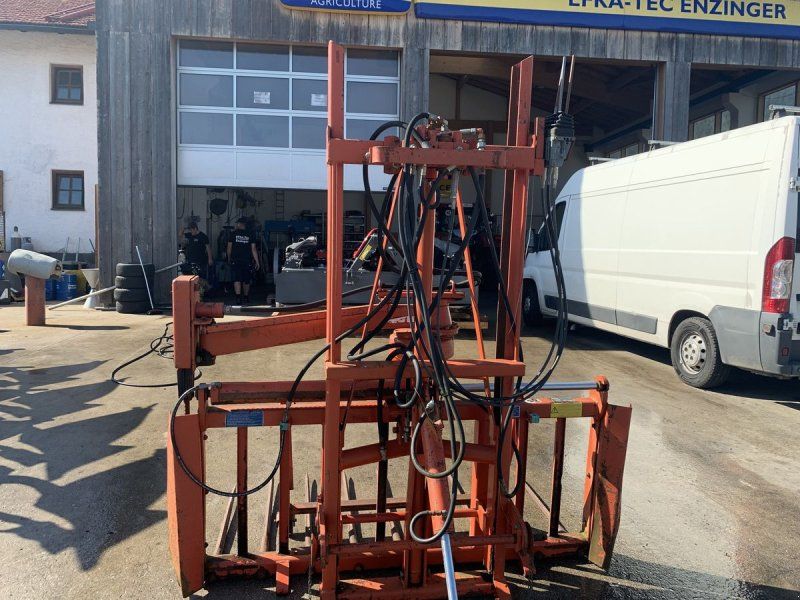 Kuhn B 1201 E