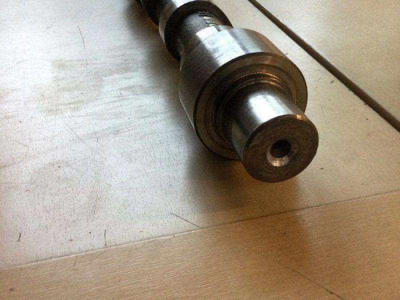 New Holland Nockenwelle 989425868 Fiat Ser.90 L/