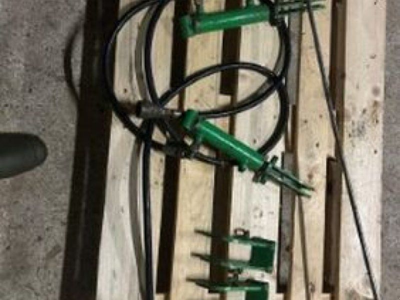 Bauer Hydraulische Bremse zu