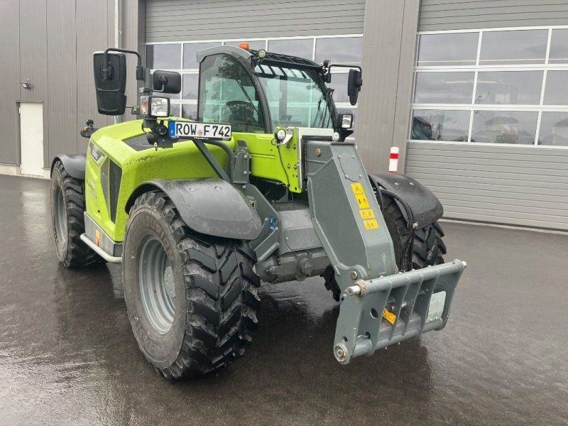 Claas Scorpion 742 Varipower