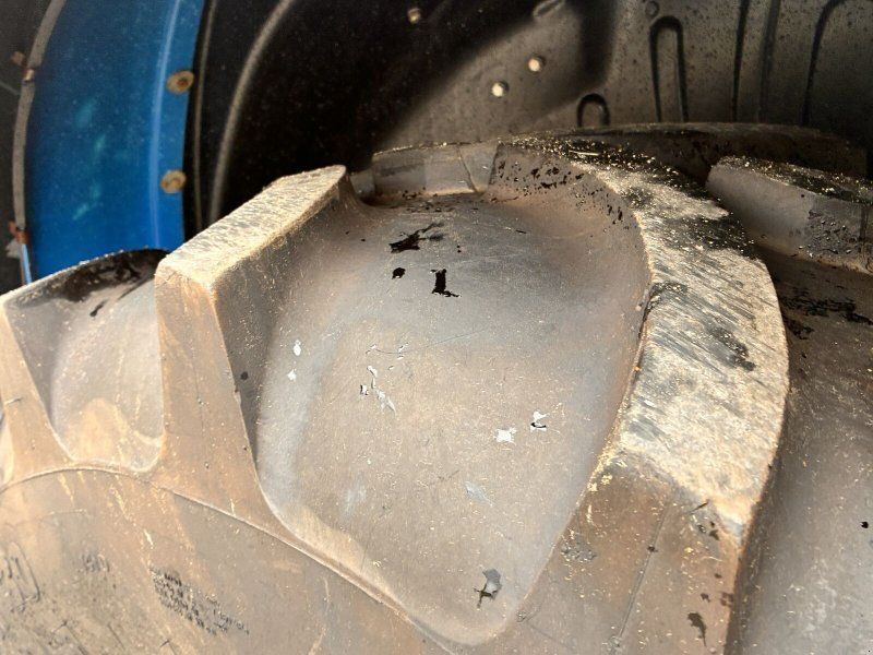 New Holland T4.95