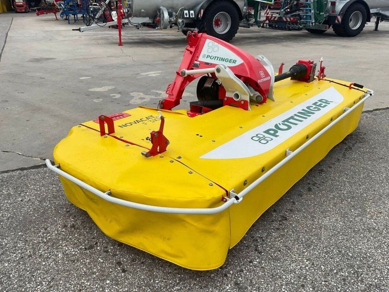 Pöttinger Novacat F 3100