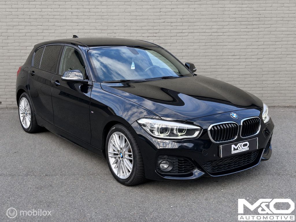 BMW 1-serie 118i | High Executive | M Sport Shadow | STOELVW