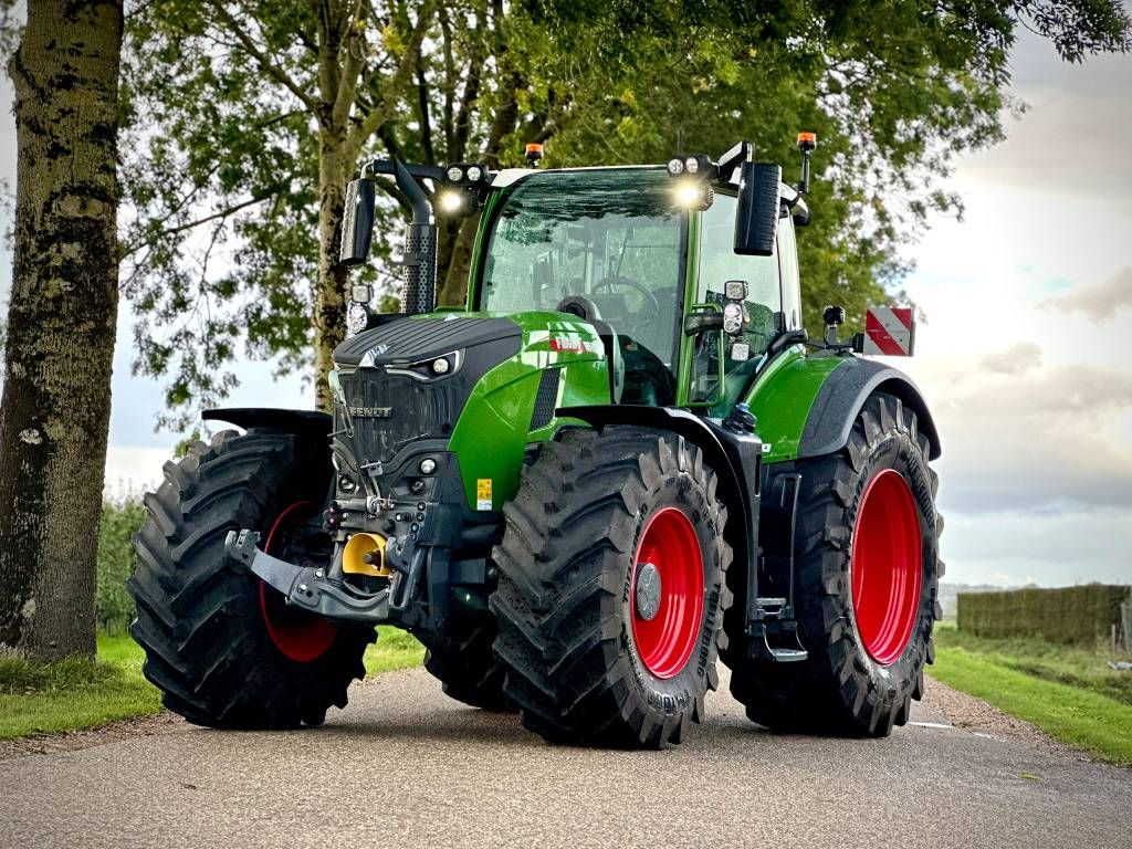 Fendt 724 Gen7 Vario Profi Plus Setting2