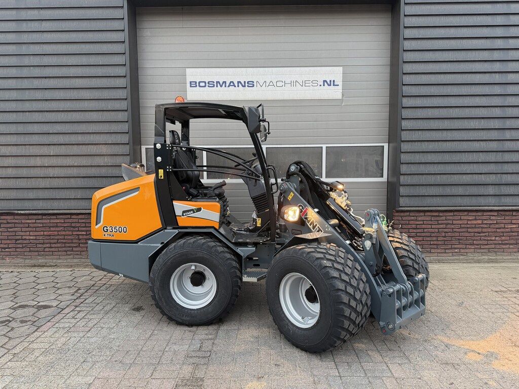 Giant G3500 X-TRA shovel NIEUW