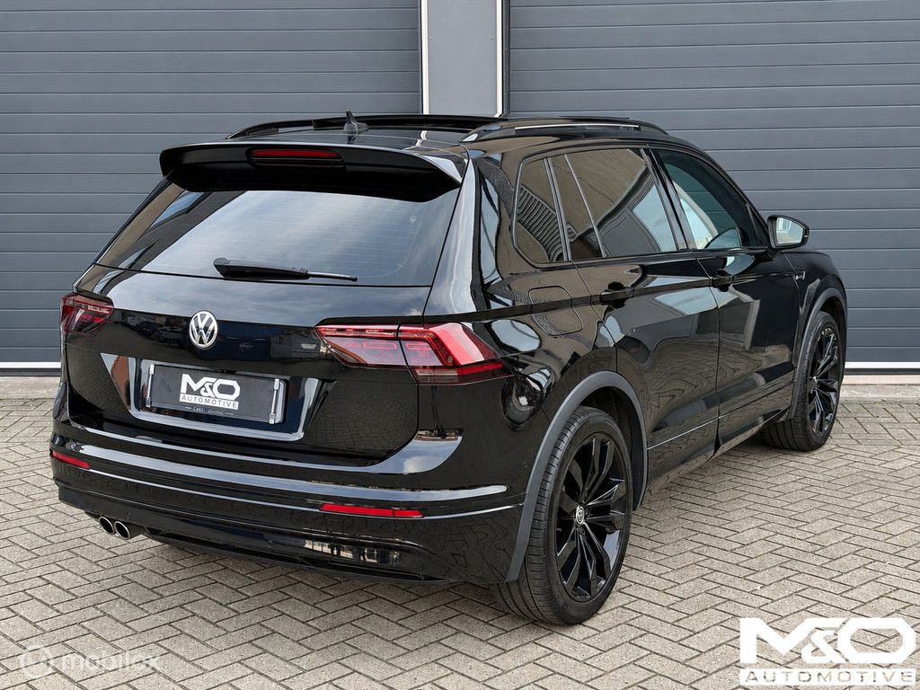 Volkswagen Tiguan 1.5 TSI ACT R-line | PANO | VIRTUAL | DYNAUDIO