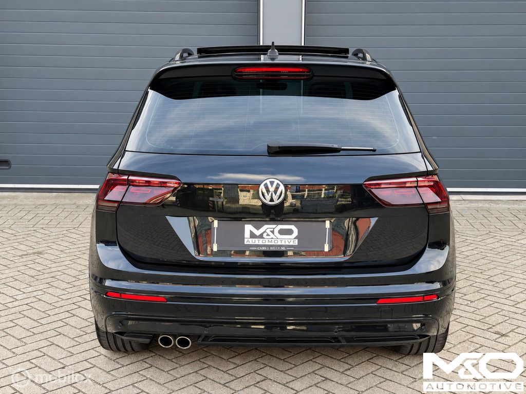 Volkswagen Tiguan 1.5 TSI ACT R-line | PANO | VIRTUAL | DYNAUDIO