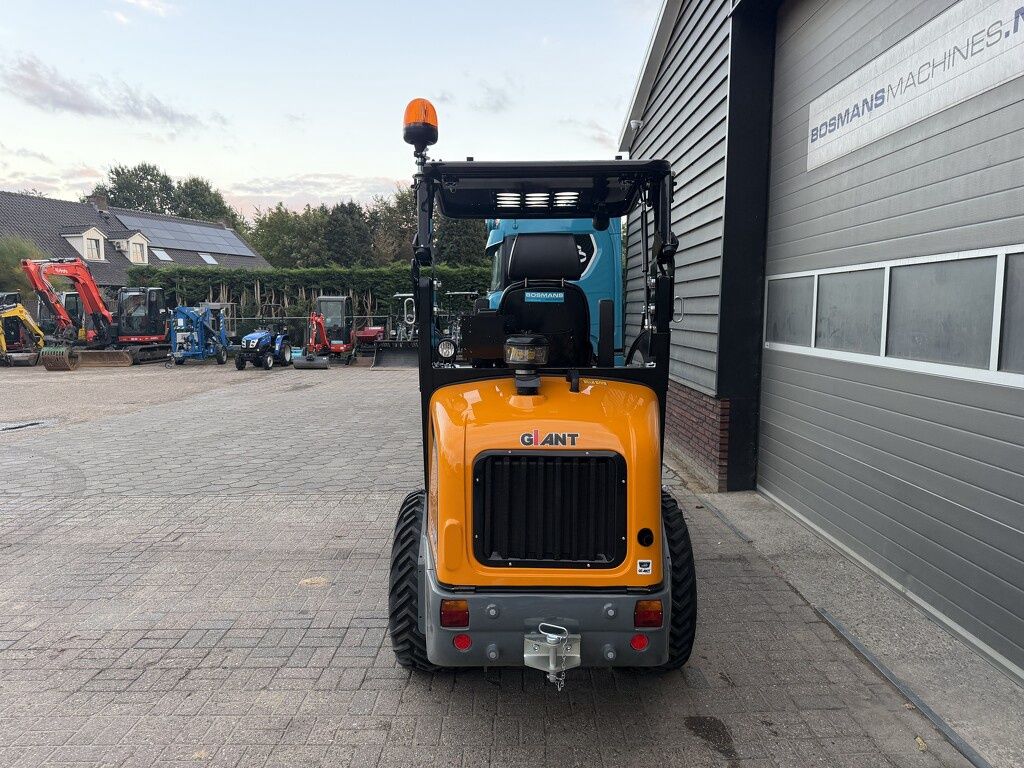 Giant G2500 X-TRA HD shovel NIEUW met PRO-INCHING