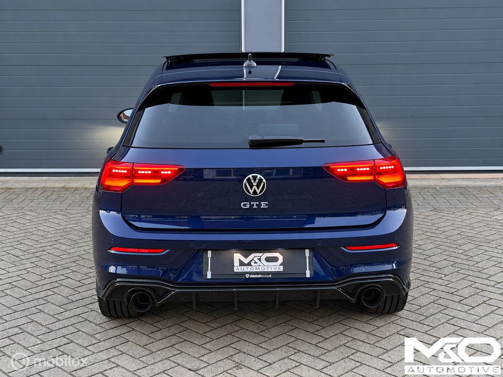 Volkswagen Golf 1.4 eHybrid GTE | PANO |IQ LED |CAMERA |AKRA