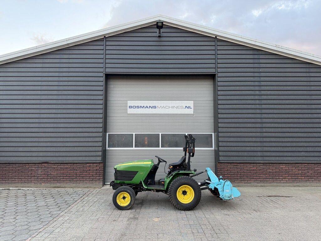 John Deere 4110 Compacttrekker (4WD / HST)