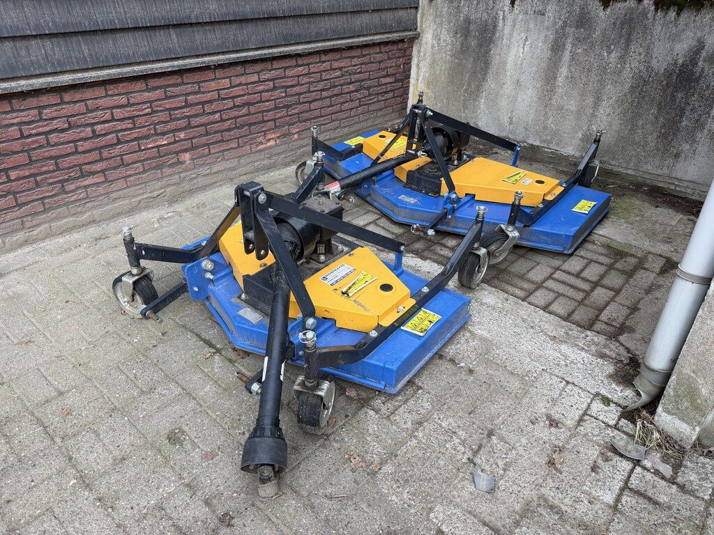 RVT cirkelmaaier 120 en 180 cm gebruikt voor minitractor