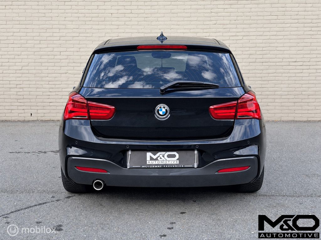 BMW 1-serie 118i | M Sport High Executive| STOELVW | VIRTUAL