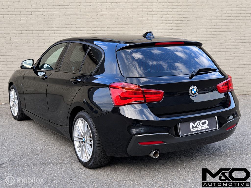 BMW 1-serie 118i | M Sport High Executive| STOELVW | VIRTUAL