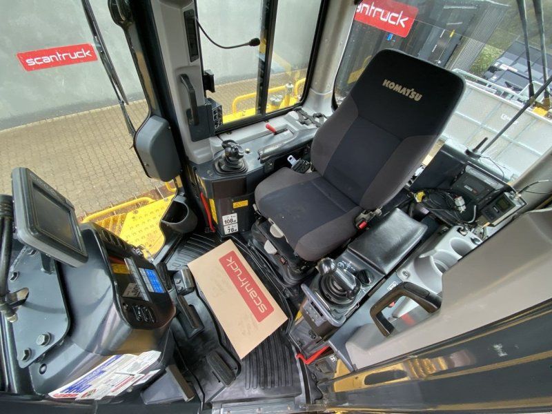 Komatsu D65PXI-18EO