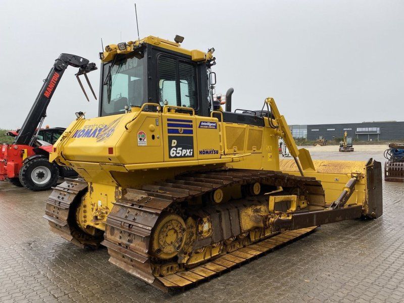 Komatsu D65PXI-18EO