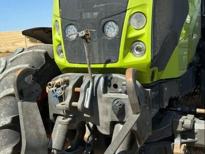 Claas tracteur axion 820 cebis