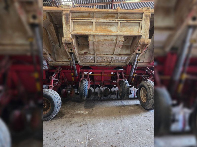 Stor 6 rækket lægger, med 6 tons tank.