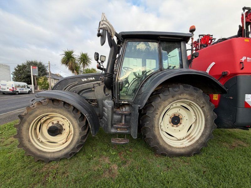 Valtra N142D