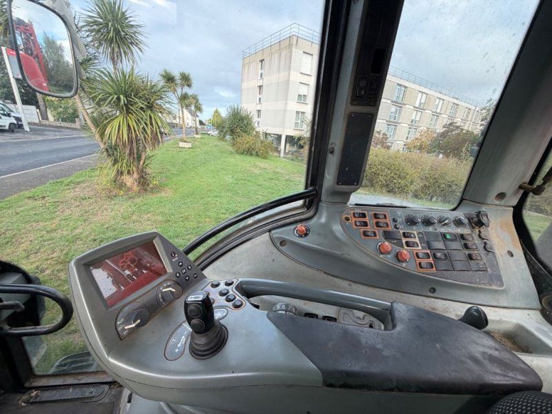 Valtra N142D