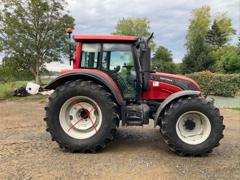 Valtra N142D